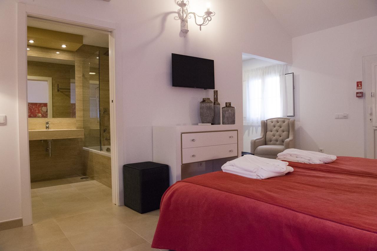 Quinta Do Louro Guest House Palmela Exterior photo